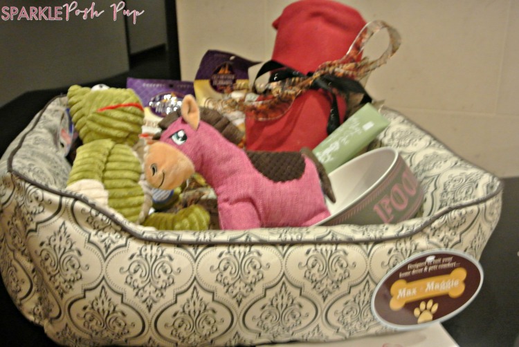 Phaux-Paw-Auction-Item-Bed